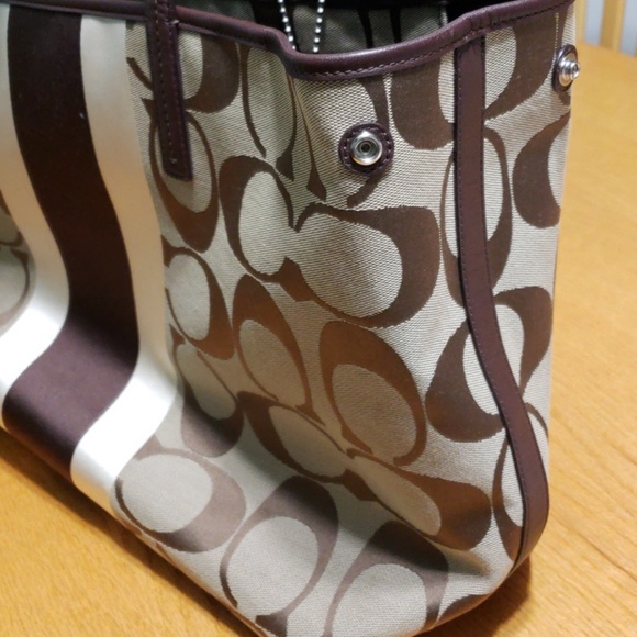 COACH hamptons signature weekend purse bag tote - Picture 7 of 7